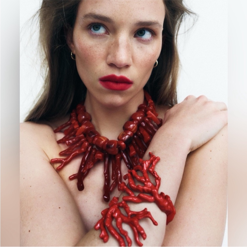 Zara Coral Effect Bracelet Cuff Wrap Around Red 4548/020 - Picture 4 of 9